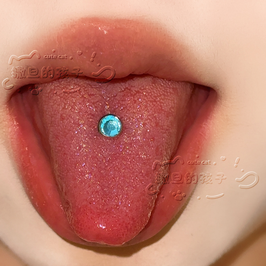Pointed labret stud close-up product detail