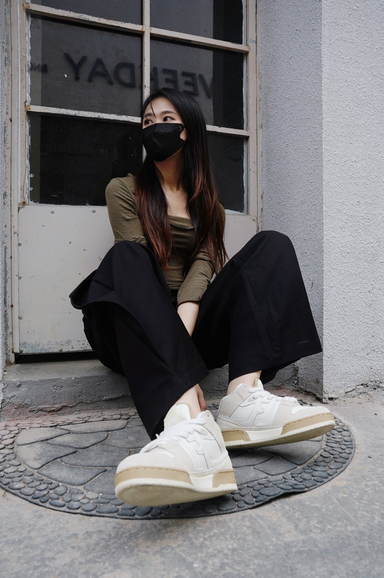 Giày sneaker nam cổ cao phong cách đơn giản dễ phối — Giày thể thao FF cổ cao màu be chi tiết 29