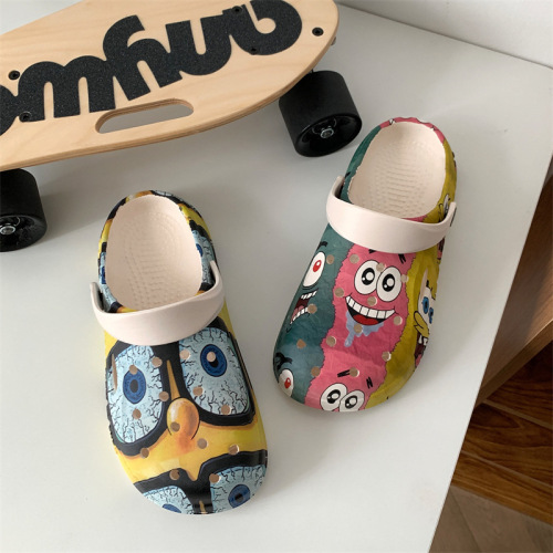 Summer slippers for women, home wear, thick-soled, non-slip, poop-feeling, hole-in-the-wall shoes, internet celebrity ins couples, beach slippers for men