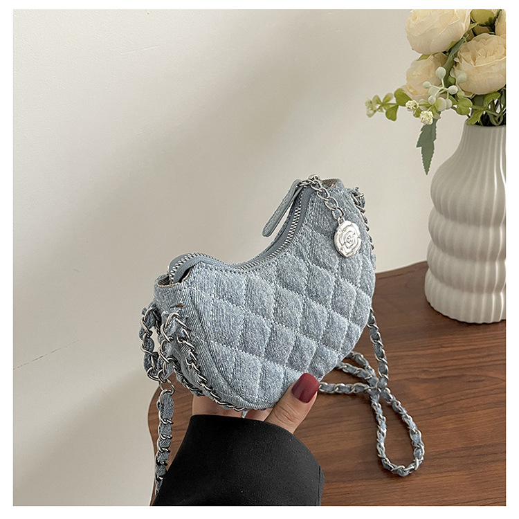 Women's Crossbody Bag With Diamond Chain And Denim Crescent Design_voghion.com