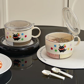 收纳盒;果盘、果篮;纸巾盒