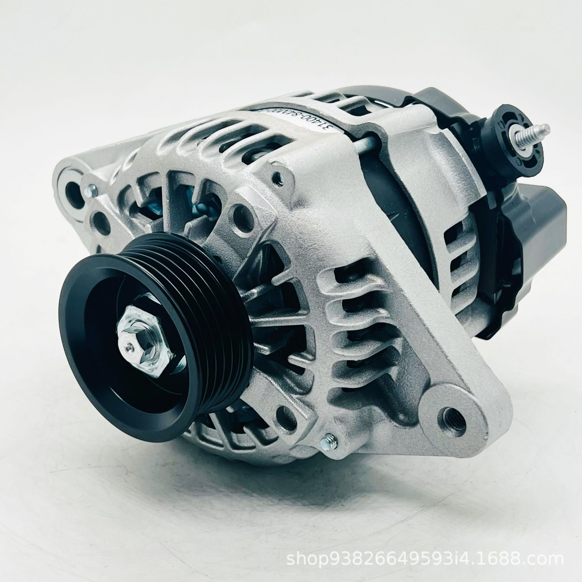 Suitable for Suzuki (imported) auto parts 31400-84M00-000 3140084M0 car generator