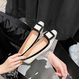 方扣高跟鞋平底单鞋子女2023新款爆款一脚蹬低跟浅口粗跟