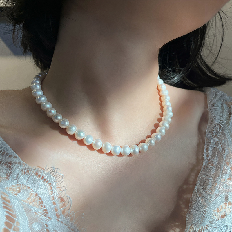 Pearl necklace with seedless 9mm large potato-shaped natural freshwater pearls, adorned with a 925 solid silver clasp
