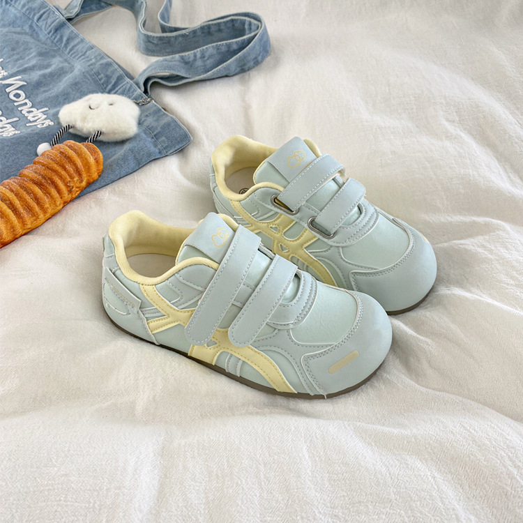 Zapatos de mujer con suela gruesa Velcro 2025 otoño versátil zapatos de skate casuales de moda cómodos y transpirables zapatos deportivos casuales mujeres