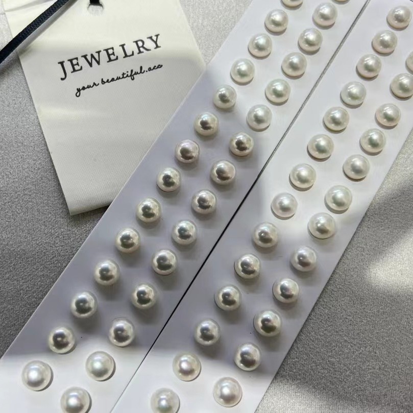8-9MM 씨없는 흰색 진주, 거의 완벽하고 두껍고 둥근 찐빵, 절묘한 장식, 최고의 기념품,  귀걸이