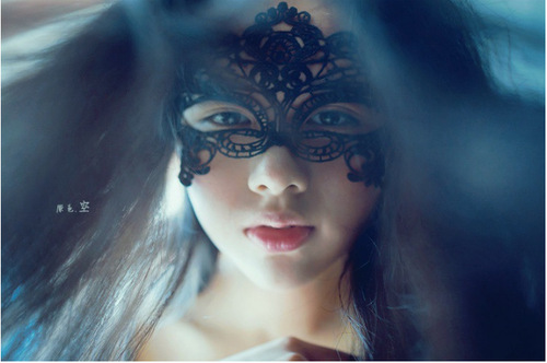 Queen Sexy Lace Eye Mask with Hollow Design, Embroidered Edge, Multi-Style Performance Makeup, Christmas Ball Eye Mask