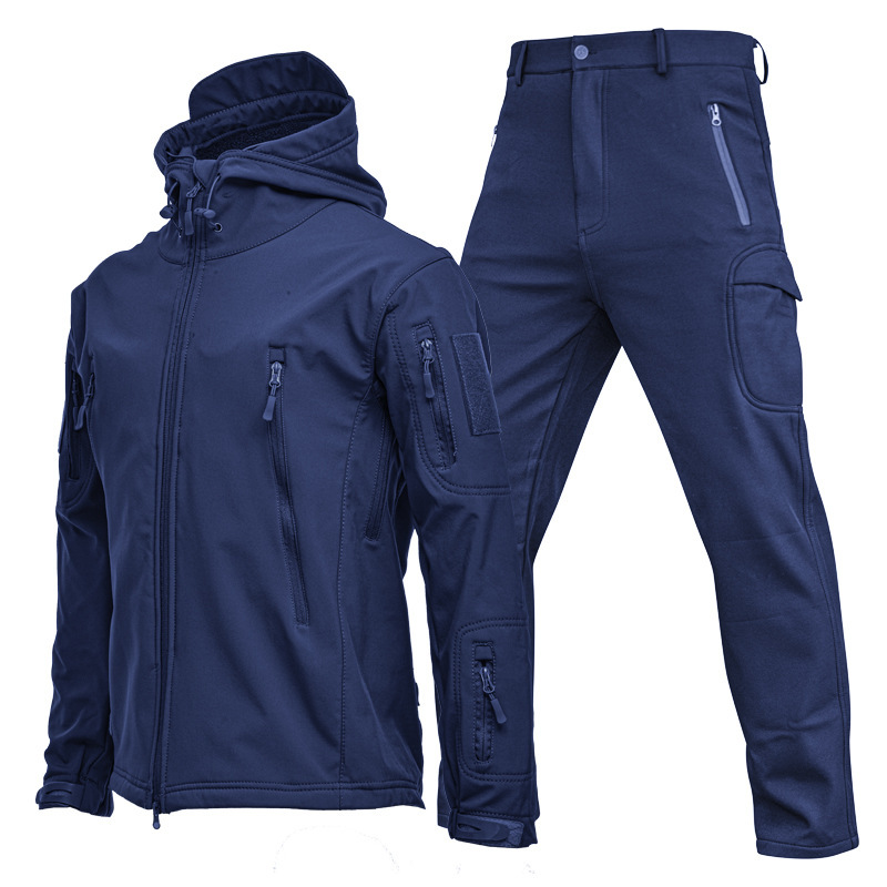 Judo de piel de tiburón con caparazón suave para hombres primavera / otoño / invierno ventilador con chaqueta de montaña con caparazón