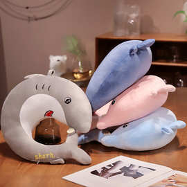 外贸跨境鲨鱼海豚颈枕uU型颈椎垫枕便携式懒人午睡枕家居礼品新款