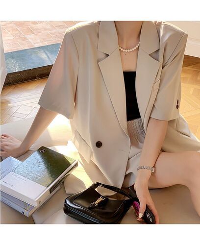 Women's Summer Thin Suit Set 2025 New Design Sensory and Stylish Slimming Casual Short Shorts Two-Piece Set