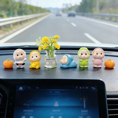 Cute Pajama Healing Star: Car ornaments - healing-pajamas-star-people-set-of-5-lucky-yellow-vase-good-things-happen