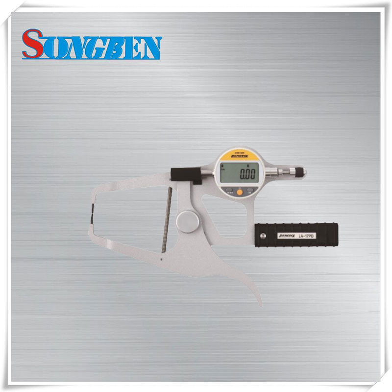 日本原装进口PEACOKC孔雀数显外测卡规LA-17PD