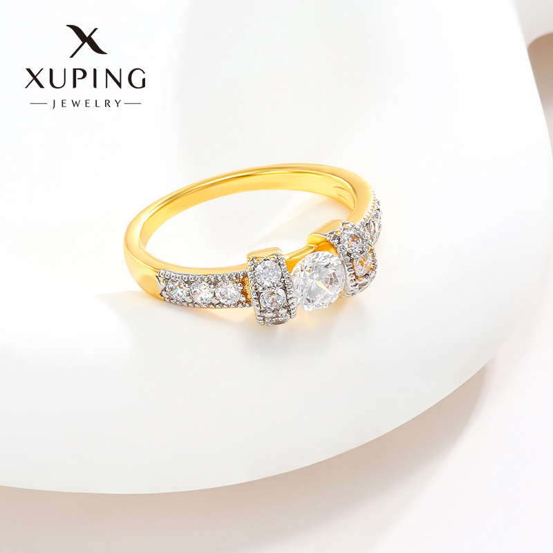 Xuping jewelry sparkling zirconium two-c...