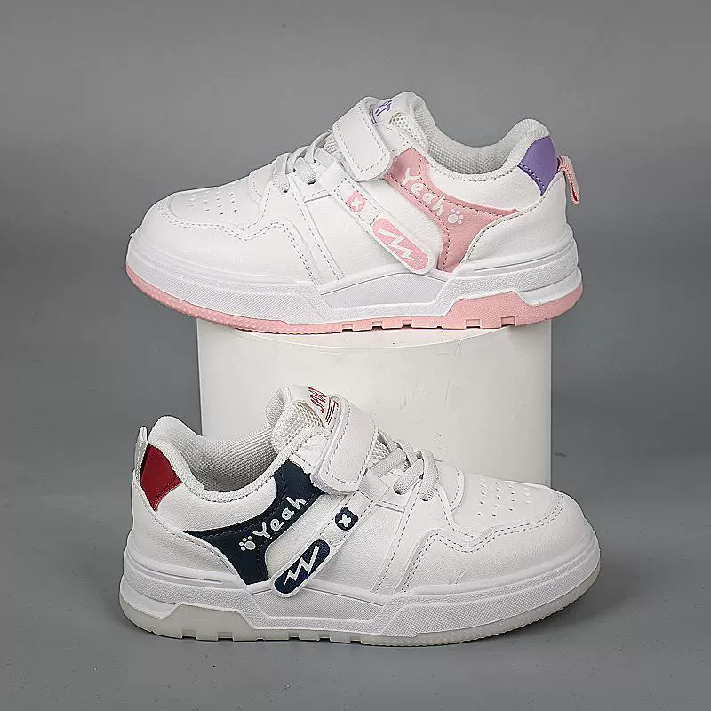 Детские кроссовки для мальчиков 2024 года, весна и осень, новые модные кроссовки на плоской подошве для девочек, повседневная детская обувь на липучке, оптом