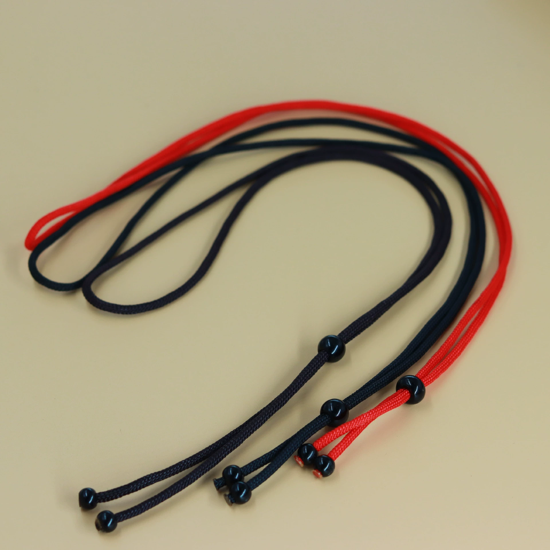 [Necklace cord, pendant, emerald woven strap wax agate]