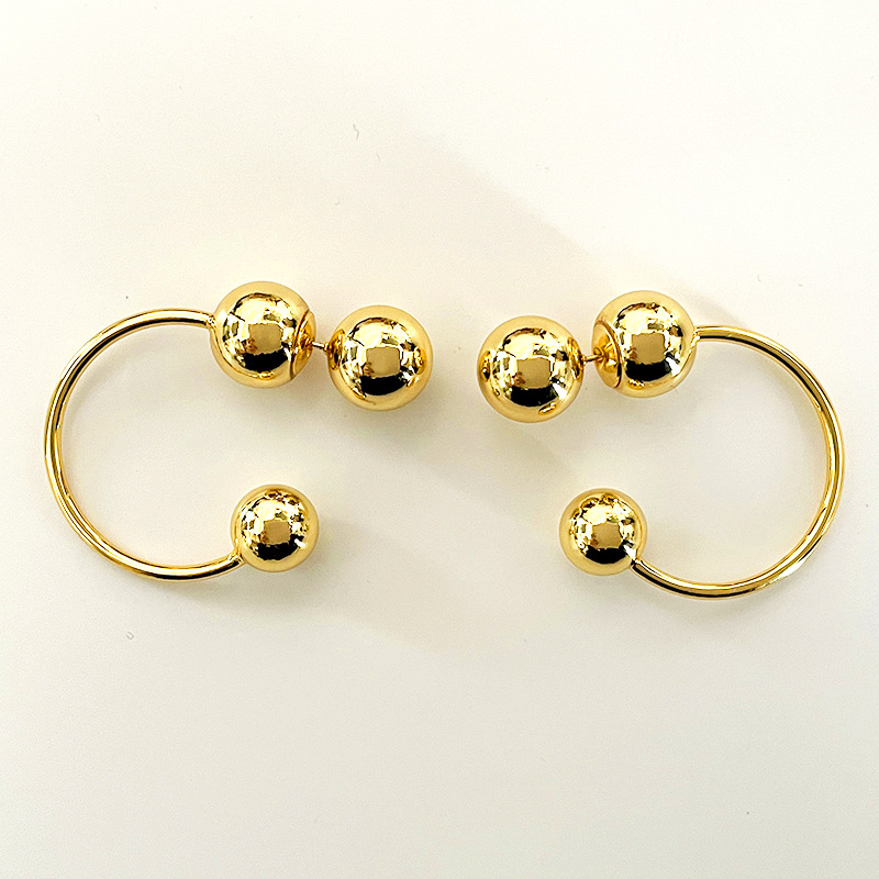 1 Paire Mode Forme C Placage Le Cuivre Plaqué Or 18k Des Boucles D'oreilles display picture 2