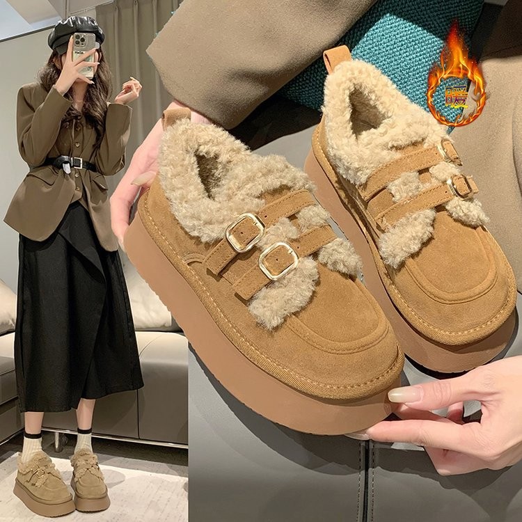 Zapatos de invierno de invierno de 2025 nuevos botas de algodón de nieve con una sola gruesa y gruesa para aumentar la altura de los zapatos de mujer