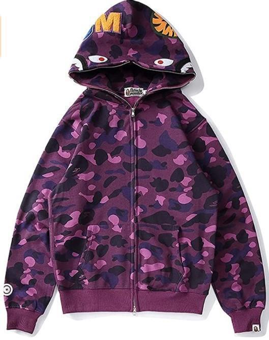 Cabeza de tiburón púrpura oscuro