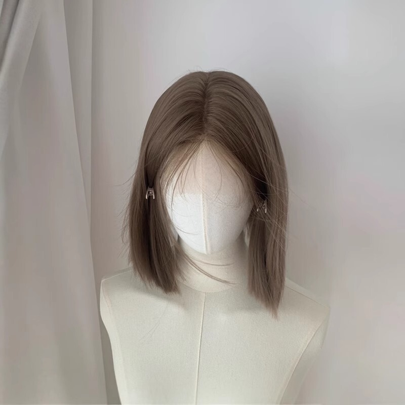 Linen Gray-Brown One-Size-Fits-All Wig for Women, Full Head Lace Front Short Hair, High-Temperature Fiber, Baby Hair Bangs Linen Gray-Brown One-Size-Fits-All Wig for Women, Full Head Lace Front Short Hair, High-Temperature Fiber, Baby Hair Bangs
