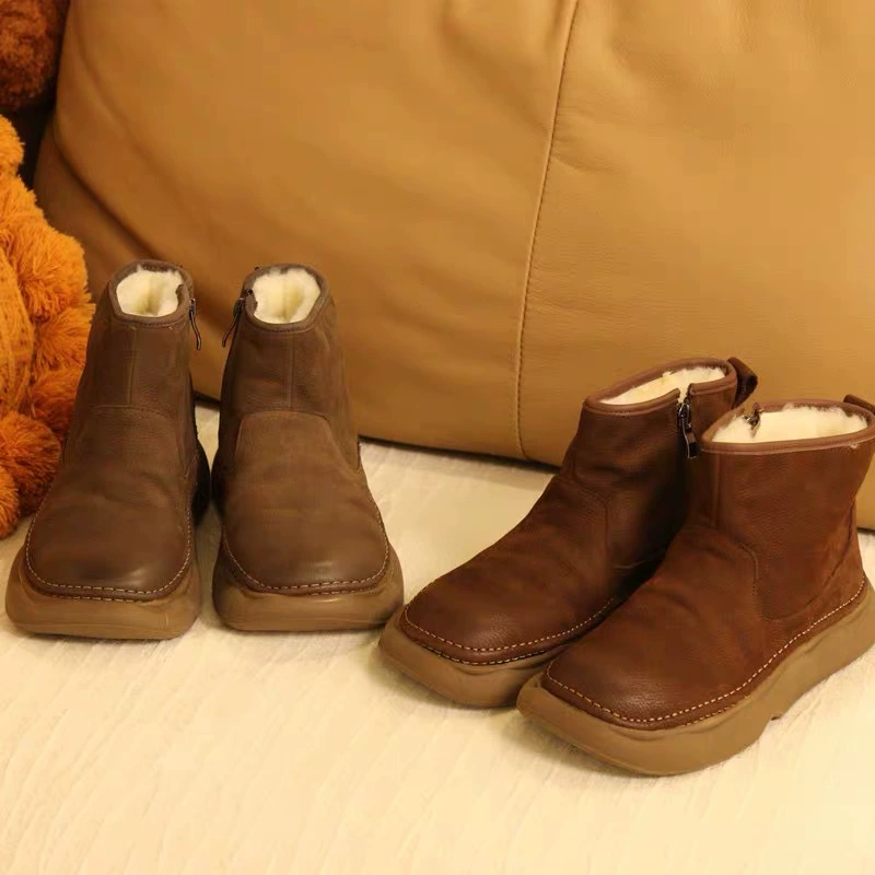 Comfortable boots for leisure platform with zipper, soft sole