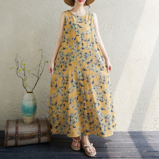 Actual Shot of 2025 New Summer Style Bohemian Long Skirt Plus Fat Plus Size Sleeveless Round Neck Printed Dress for Women