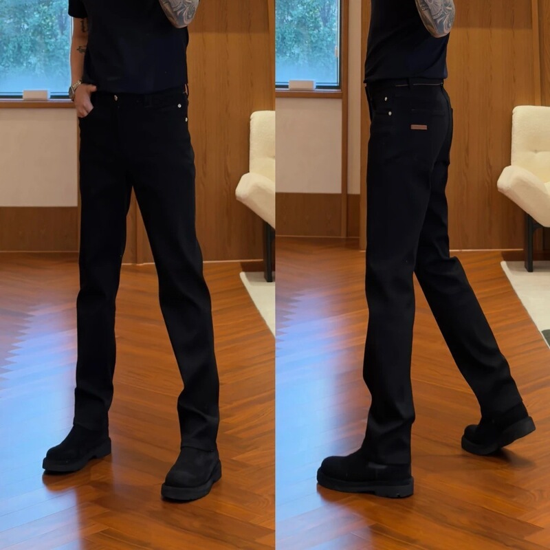 American-style high-street retro men's straight-leg washed denim jeans, trendy and fashionable, solid color, effortlessly cool, versatile casual jeans