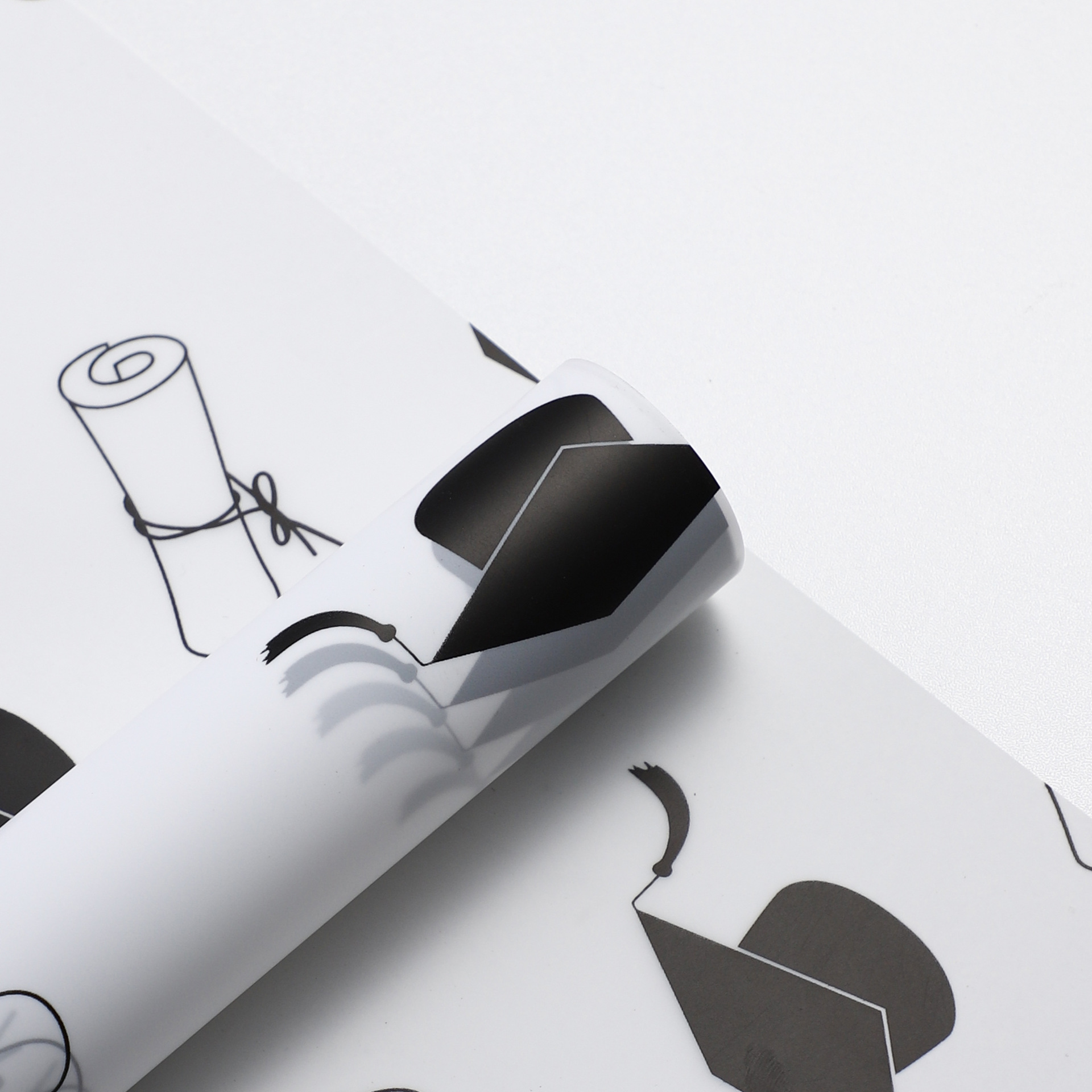 LiZhiRan temporada de graduación impermeable arco libro rollo de papel de embalaje de flores examen de ingreso a la universidad sombrero de doctorado ramo de papel de embalaje de flores