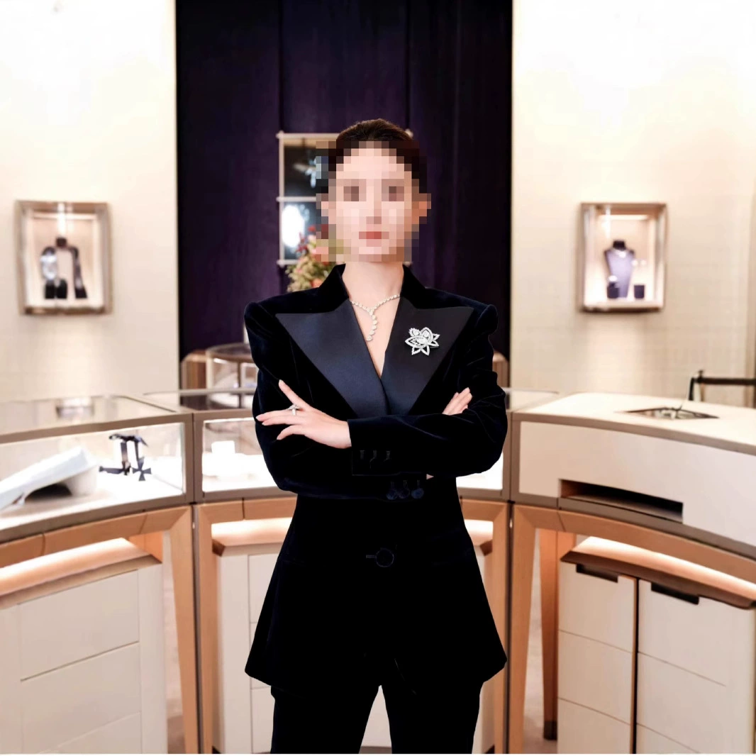 Звезды с 2024 осенним президентом женского темперамента бархатным талией костюм брюки из двух частей новый костюм куртка