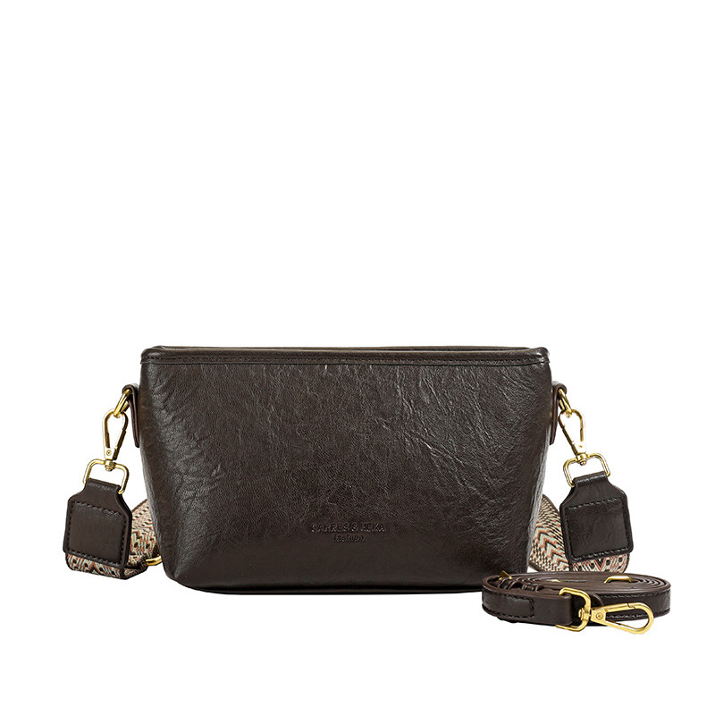 Bolsa de comercio exterior ultra caliente para mujeres 2025 nuevo bolso de hombro casual universal de alta calidad con una correa de hombro ancha bajo la braza