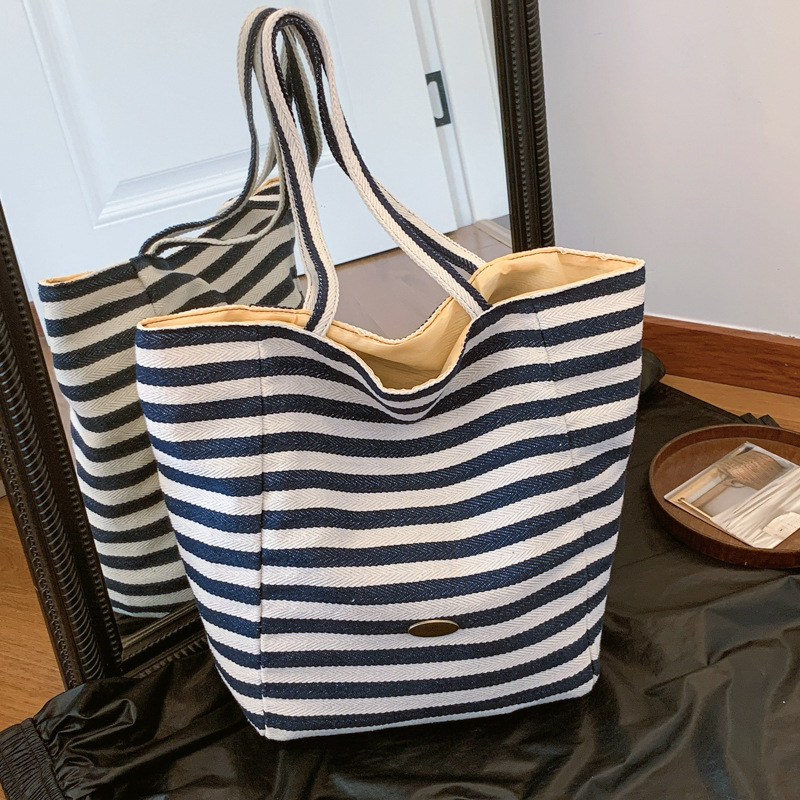 Bolso de mano de nicho coreano para mujeres 2024 nueva moda dulce bolso de cadena estilo ballet bolso de ballet