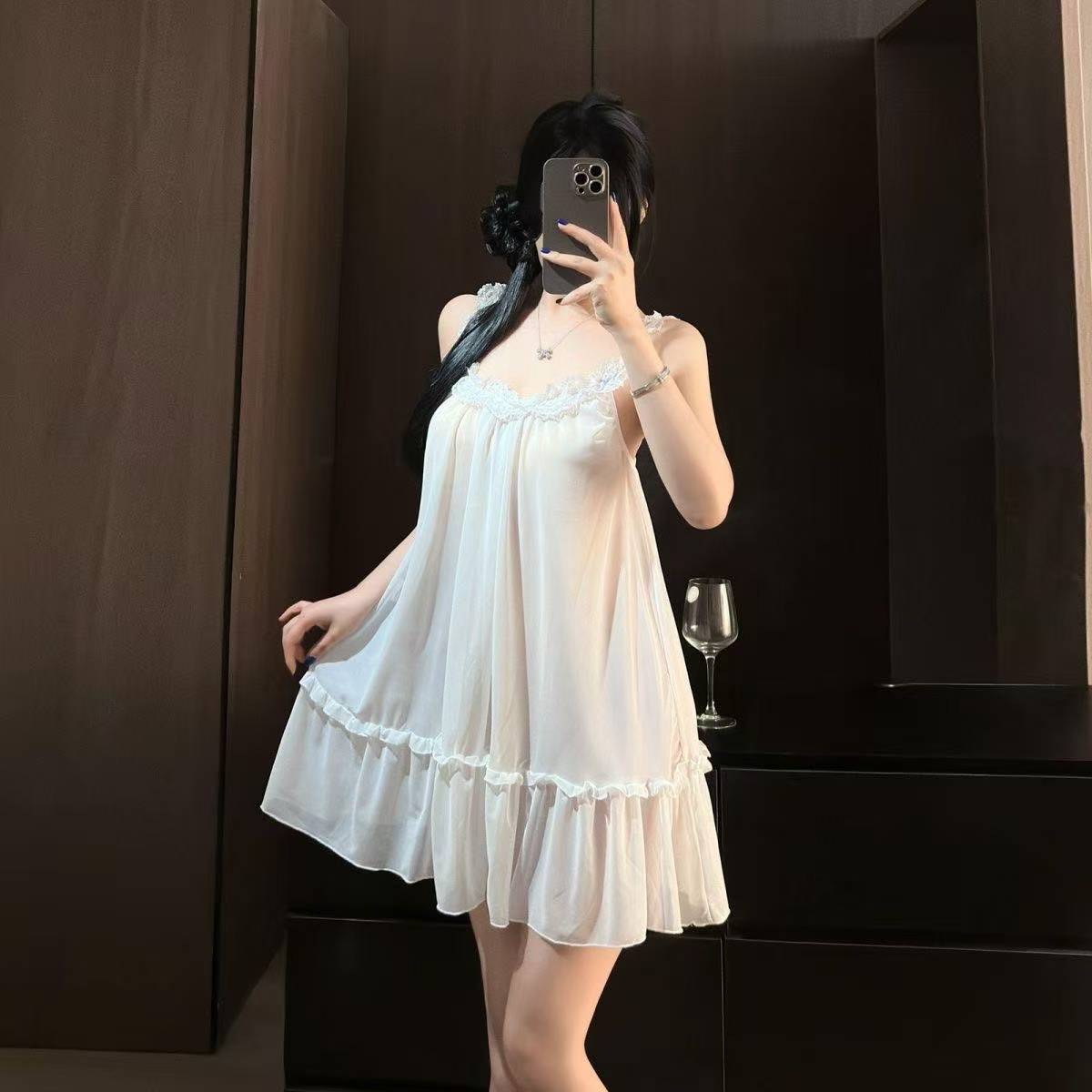 Sweet French-Style Suspender Nightgown Set, Plus-Size White Lingerie with Thong and Bodystocking — detail image 2