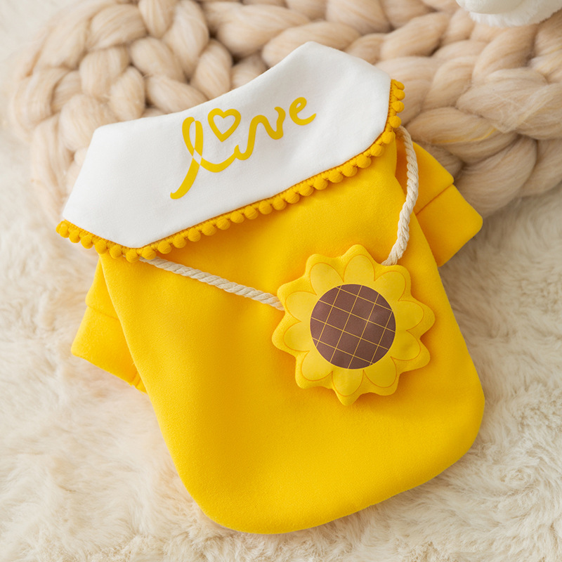 Otoño e invierno perro estilo coreano lindo oso cuello redondo suéter mediano y pequeño perro gato dos pies caliente ropa para perros mascotas