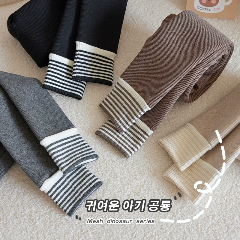 Осенние и зимние леггинсы для девочек, бархатные утолщенные теплые брюки в полоску с защитой талии, облегающие и универсальные колготки в корейском стиле.