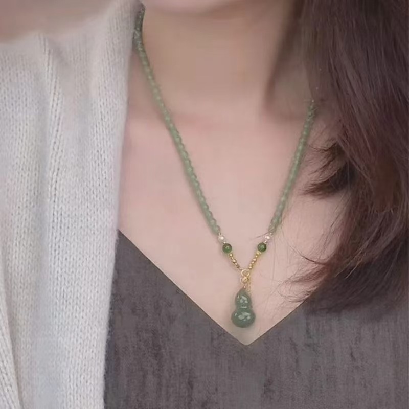 防和田玉项链女玉葫芦吊坠2025年新款小众设计高级锁骨链衣服配饰|undefined