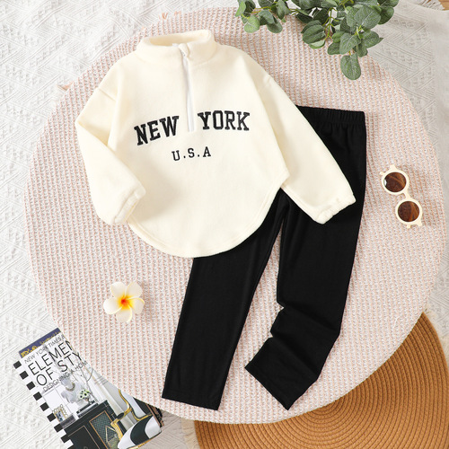 Girls 'autumn and winter suit Letter embroidery fleece tuxedo top black leggings two-piece casual suit