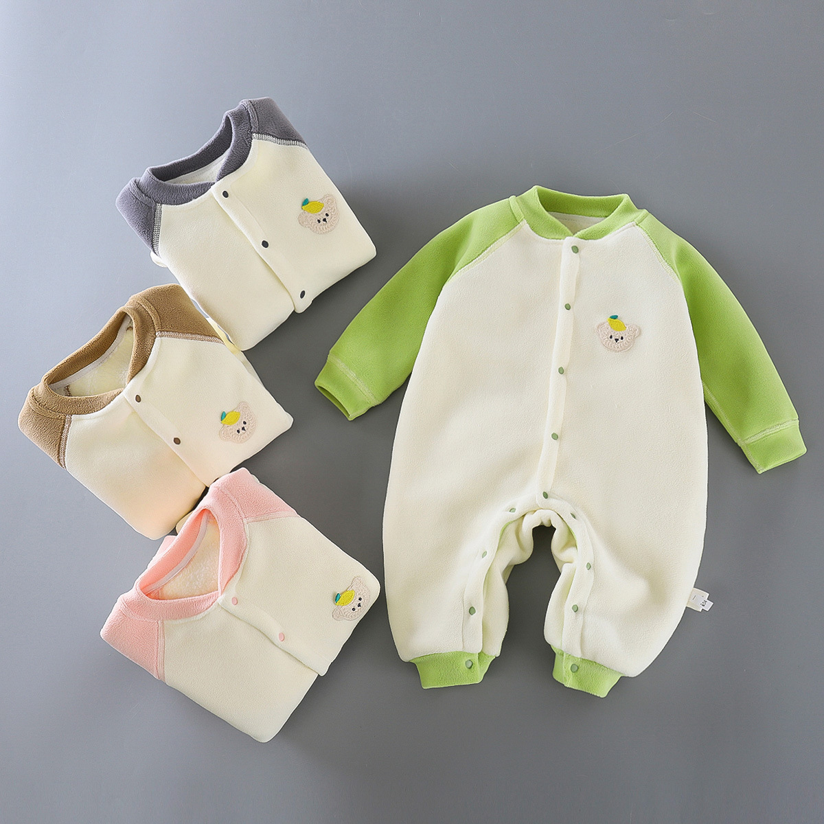 Baby Winter Thickeneded Jumpsuit, Baby Warm Long-Sleeved Robe, Infant Fleece-Lined Crawler Suit, Newborn Outing Suit