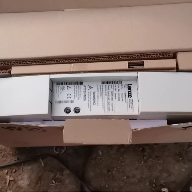 原装LENZE伦茨EMB9352-E 模块德国电工电气三相低压电流型电流矢