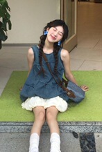 �����n�����bŮ�OӋ�к����Y����ţ��ɫ���������ļ���ȹ�ɼ���