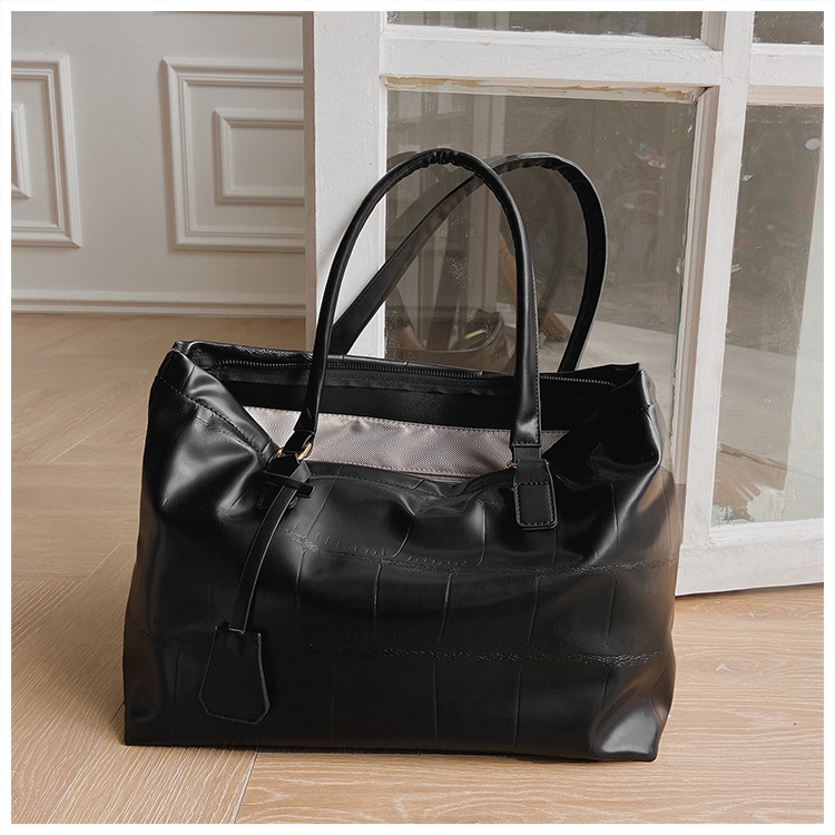 Fashion Stone Pattern Large-capacity Solid Color Soft Leather Handbag Wholesale Nihaojewelry display picture 27