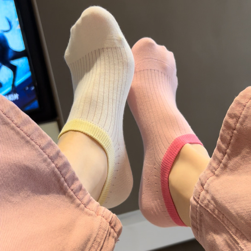 Women's summer cotton thin ice cream color matching boneless boat Socks sweat-absorbent breathable non-slip heel invisible socks Women's summer cotton thin ice cream color matching boneless boat Socks sweat-absorbent breathable non-slip heel invisible socks
