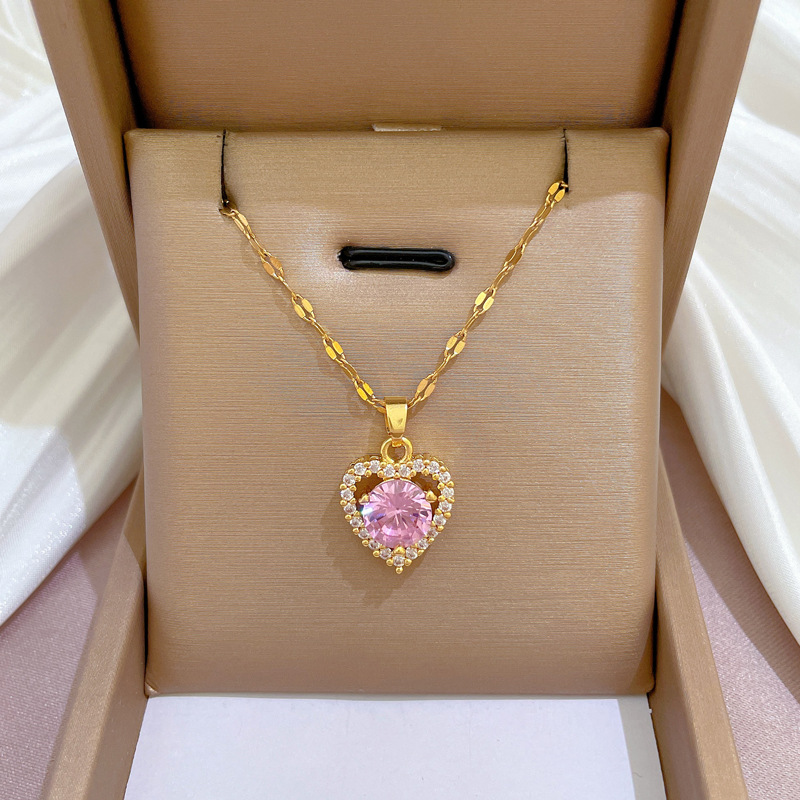 Fashion Heart Shape Titanium Steel Plating Hollow Out Inlay Zircon Pendant Necklace 1 Piece