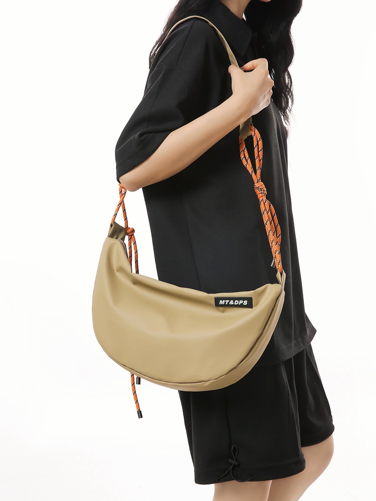 Bolso bandolera de marca de moda, diseño de nicho, bolso de axila, bolso de hombro casual, bolso de bola de masa deportiva, bolso de hombro simple para mujer