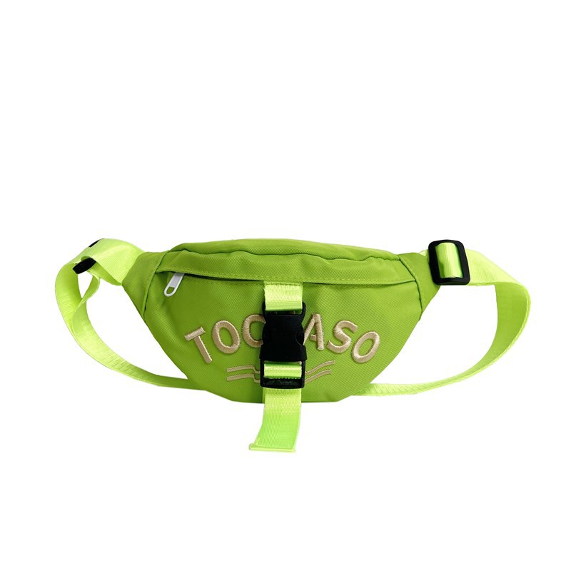 Riñonera para niños con letras de estilo occidental Versión coreana Bolsos de pecho para niños y niñas de moda fresca y popular Bolsos para niños de lona de moda nueva