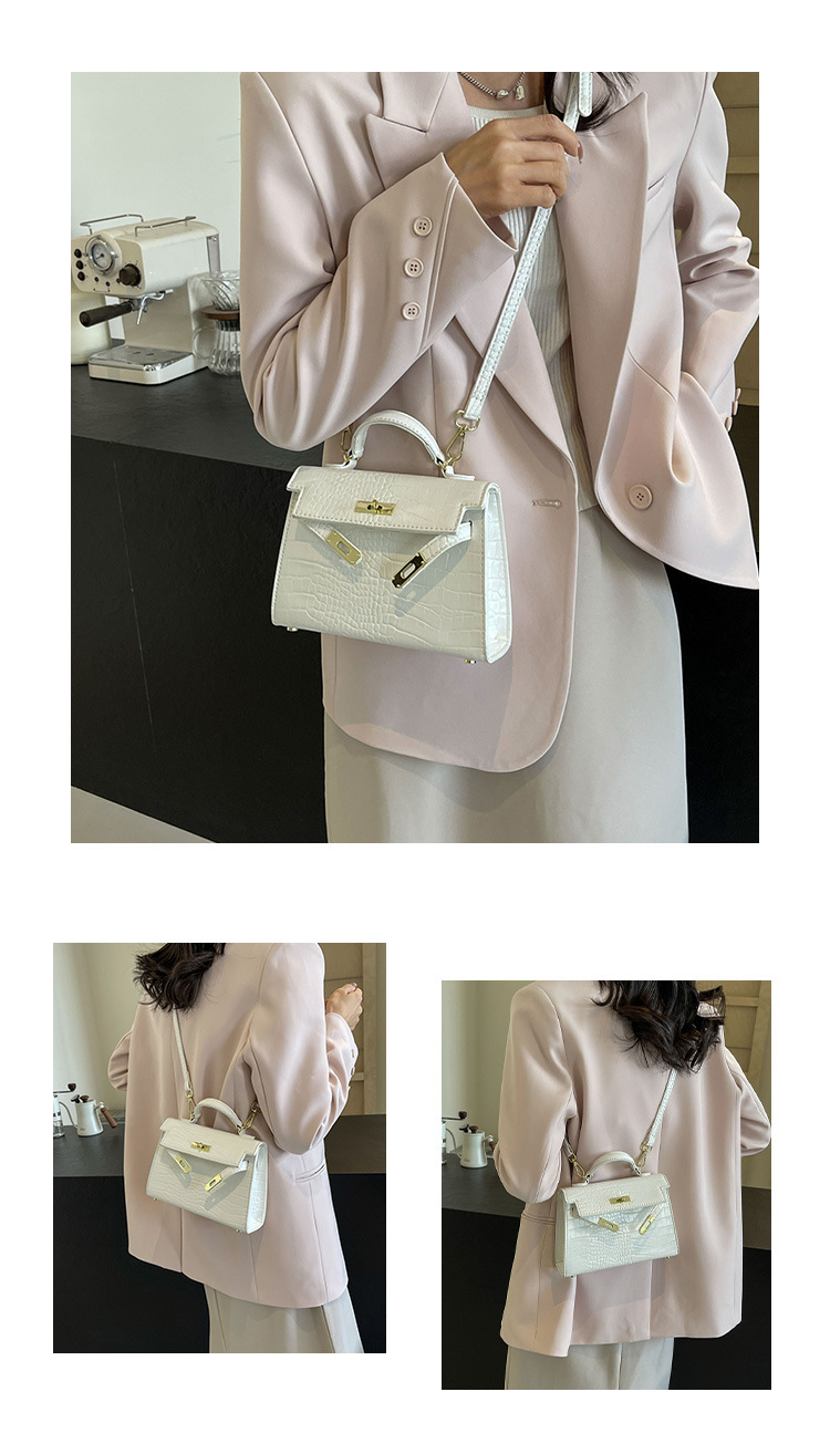 Women's Shoulder Bag - Brown