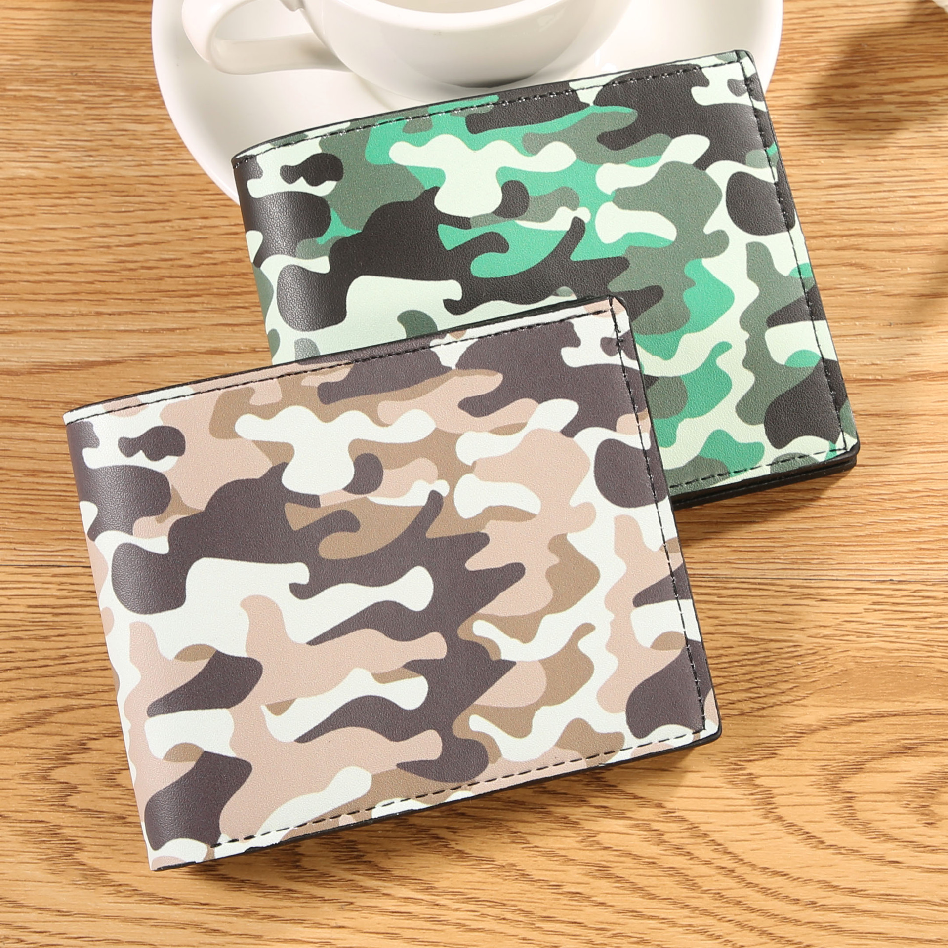 Cross-Border New Men's Wallet, Men's Short Large-Capacity Camouflage Print Pu Wallet with Multiple Card Slots, Money and Card All-In-One Wallet