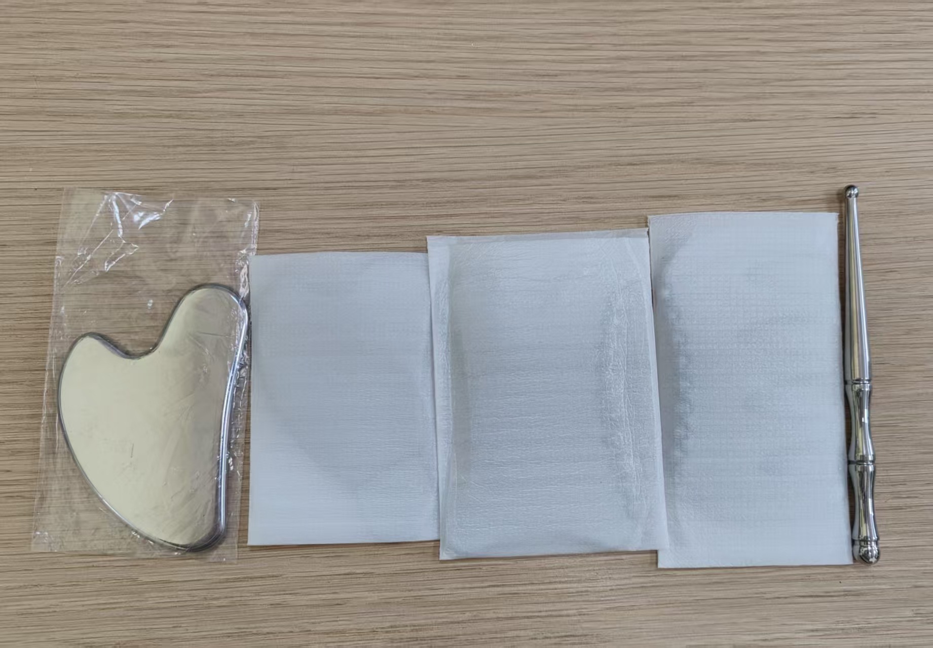 Paslanmaz çelik ultra ince siyah nokta kazıyıcı üçgen kazıyıcı yüz gözenek temizleme aracı siyah noktaları kaldırmak için çift başlı siyah nokta küreği