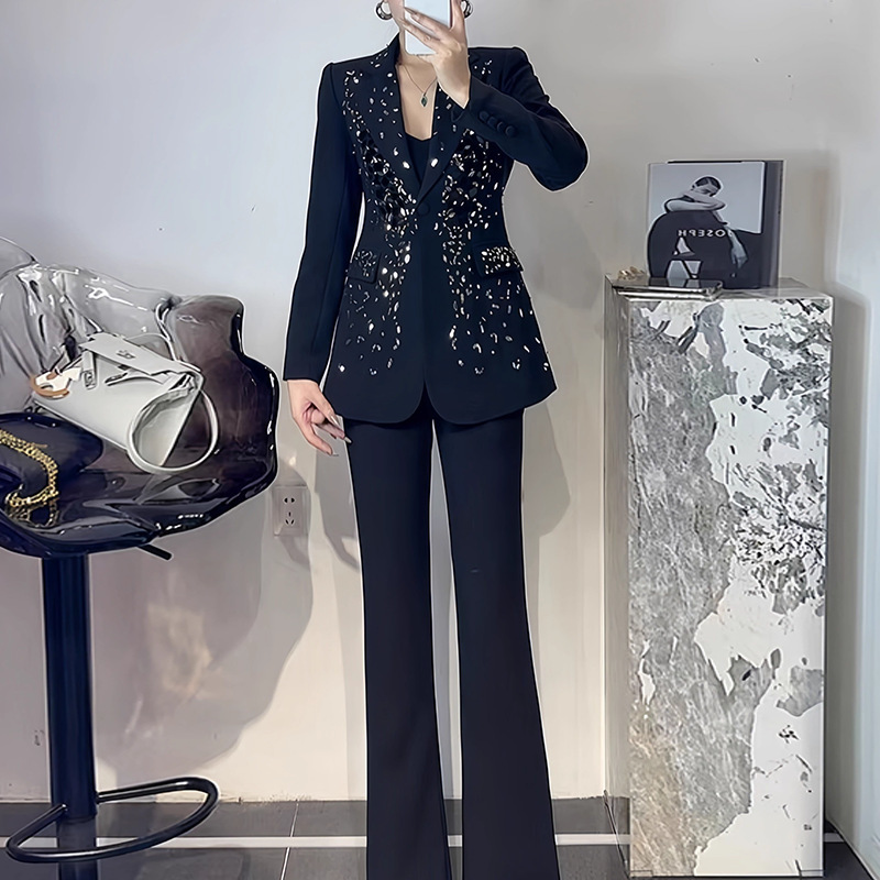 Workplace Commuting Suit Set 2026 Autumn New Rhinestone Design Long Sleeve Jacket + High Waist Slimming Straight Pants Workplace Commuting Suit Set 2026 Autumn New Rhinestone Design Long Sleeve Jacket + High Waist Slimming Straight Pants