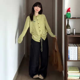 绿色条纹系带针织开衫外套巨好看毛衣百搭女2026秋冬超火减龄上衣