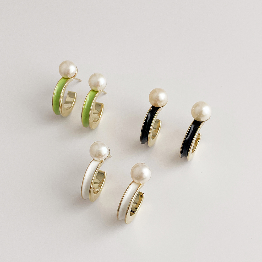 Fashion Geometric Copper Inlay Pearl Ear Studs 1 Pair