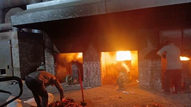 废气处理设备;污水处理设备;高压熔断器